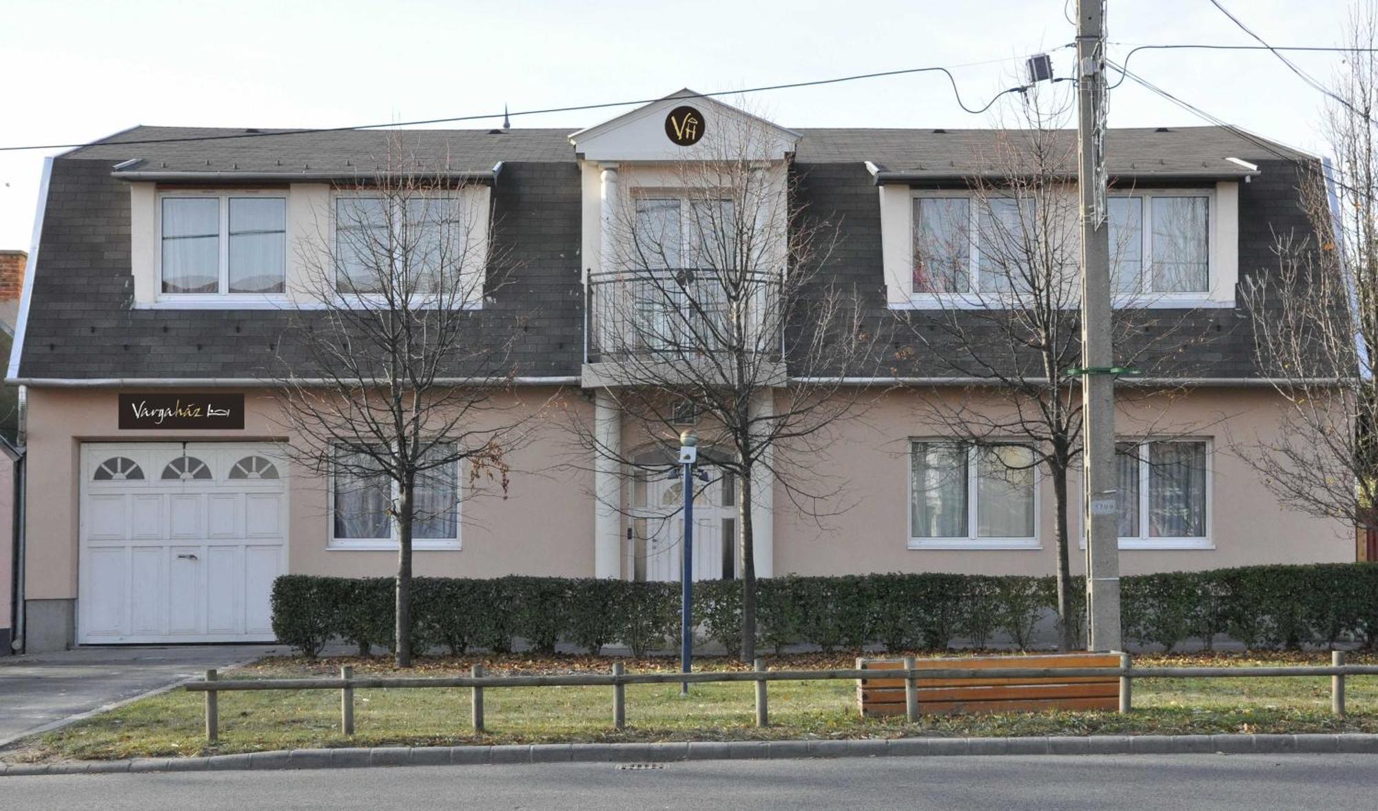 Varga-Haz Panzio Будаорш Экстерьер фото